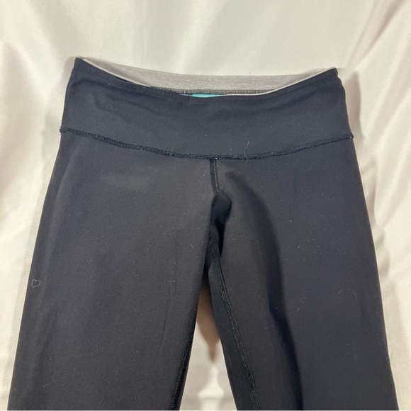 Lululemon Wunder Under Crop *Full-On Luon Black / Quilt Spring womens size 4 - Picture 12 of 14